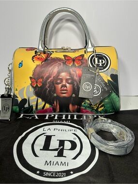 La Philipe Butterfly Fly Classic Shoulder/Handbag.